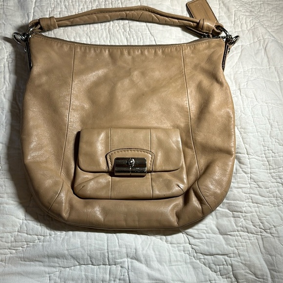 Coach Tan Shoulder Bag - Picture 1 of 9